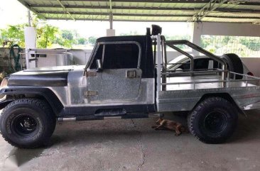 2015 Jeep Wrangler 4x4 Diesel Pick Up Style