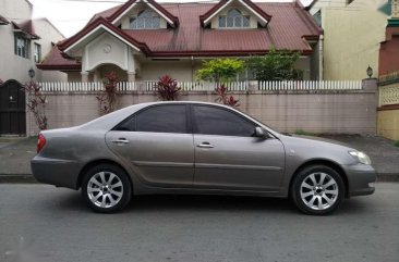 Toyota Camry 2.4V 2003 235k negotiable