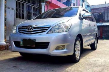 Toyota Innova 2012 model G diesel automatic for sale