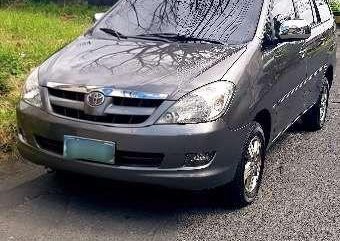 Toyota Innova G Automatic 2006 Model