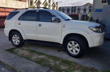 Toyota Fortuner G 2011 Manual D4d diesel engine Top of the line