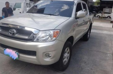 2011 Toyota Hilux e FOR SALE