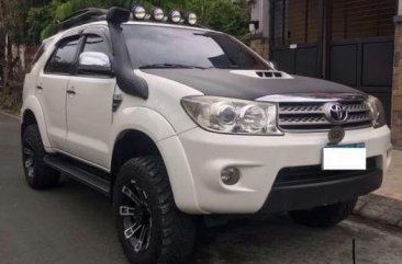 Toyota Fortuner 2010 V 4x4 Diesel A/T Lifted