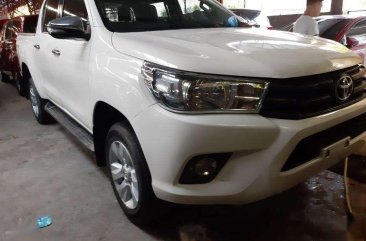 Toyota Hilux G 2016 White 4x2 for sale