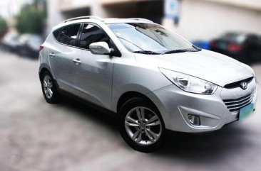 2011 Hyundai Tucson Casa, very well maintained