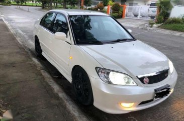 Honda Civic 2004-2005 model Pearl white