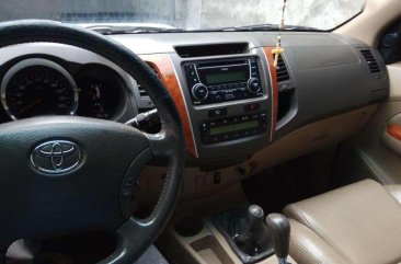 Toyota Fortuner 2009 V for sale