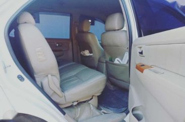 SELLING Toyota Fortuner 2010mdl
