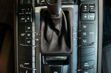 Porsche MACAN S AT V6 345hp AT 2018 