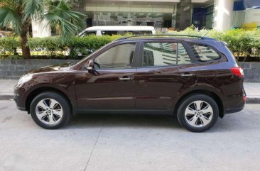 Hyundai Santa Fe 2012 model for sale