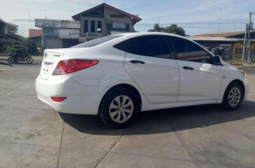 HYUNDAI Accent 2015 for sale