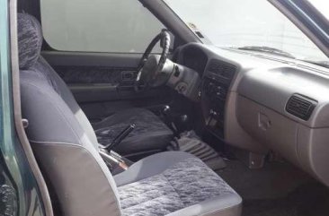 2004 model Nissan Frontier for sale