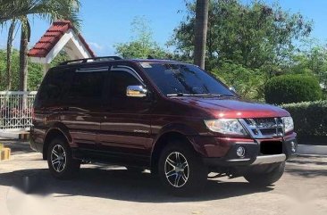 2014 Isuzu Crosswind sportivo mt 1st own Cebu plate