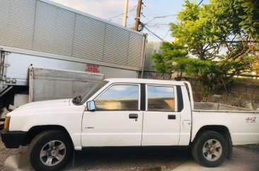 2013 Mitsubishi L200 for sale