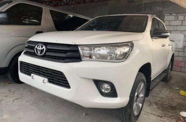 TOYOTA 2016 Hilux 2.4G for sale