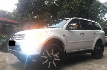 2014 Mitsubishi Montero GLSV RIMS worth 100t