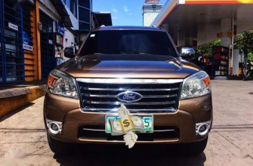 Rush Sale Ford Everest top limited edition 2011 AT