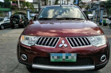 SELLING MITSUBISHI Montero sports gls 2010