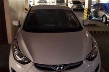 Hyundai Elantra 2015 model for sale