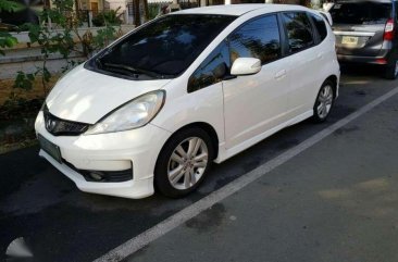 Honda Jazz 1.5V 2012 model for sale