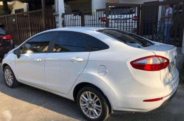 Ford Fiesta 2015 AT for sale