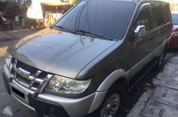 Isuzu Crosswind XUV MT 2012 for sale