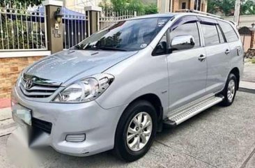 Toyota Innova E 2011 for sale