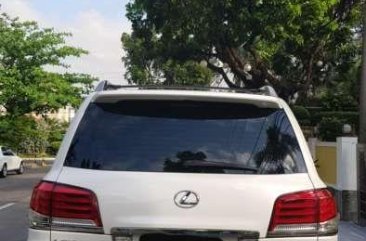 Like new Lexus LX 570 for sale