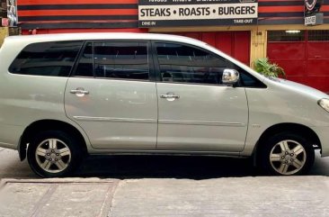 2005 Toyota Innova G Automatic casa Service