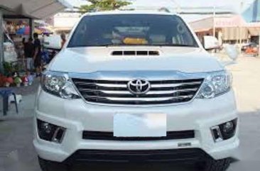 2014 Toyota Fortuner V for sale 