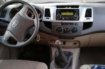 2013 Toyota Hilux for sale 