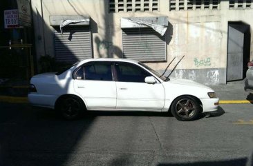 SELLING TOYOTA Corolla 4EFTE