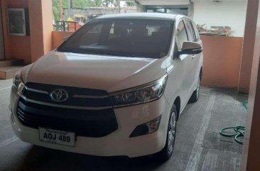 SUV -Toyota Innova 2017 manual transmission