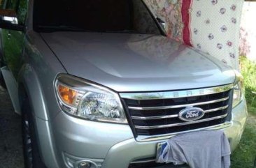 Ford Everest matic 4x2 2009 FOR SALE