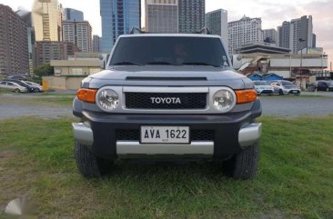 2015 Toyota Fj Cruiser 4.0 automatic Well maintained