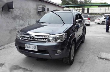 2009 Toyota Fortuner G Gas FOR SALE