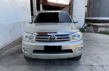 2010 Toyota Fortuner G for sale