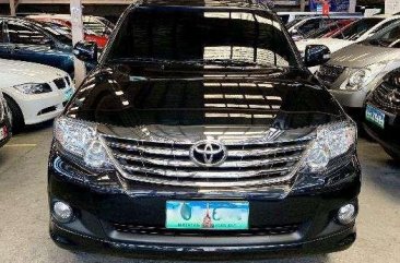 2013 Toyota Fortuner g gas automatic FOR SALE
