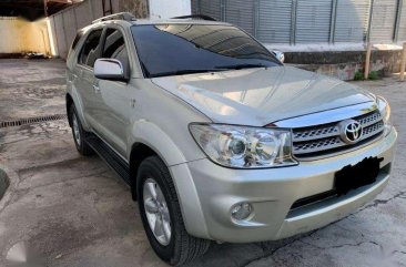 2010 Toyota Fortuner G for sale