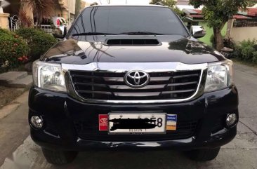 Toyota Hilux 4x2 G AT 2015 FOR SALE