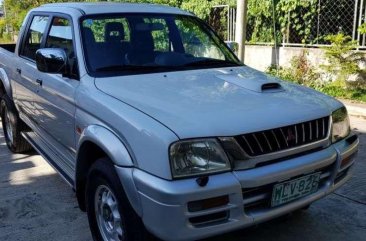 Mitsubishi Strada 4x4 manual FOR SALE