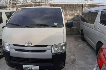 Toyota Hiace Commuter 2018 White FOR SALE