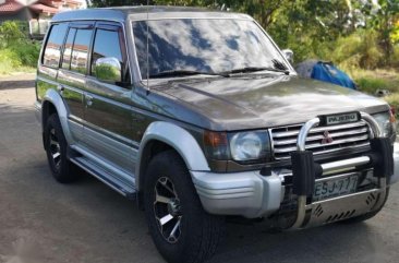 Mitsubishi Pajero 4x4 manual diesel local executive edition 1997 model