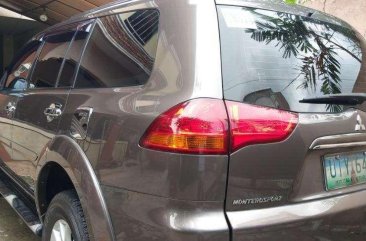 Selling Mitsubishi Montero sport gls v 2012 automatic