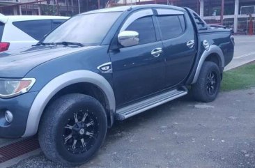 Excellent condition Mitsubishi Strada 2008