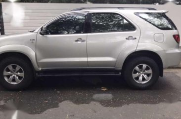 2005 Toyota Fortuner 4x2 DSL Automatic Well maintained