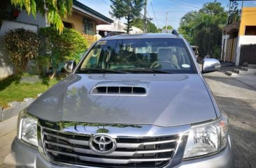 2015 Toyota HIlux 4x2 G dsel manual 1st owned top con 800k best offer