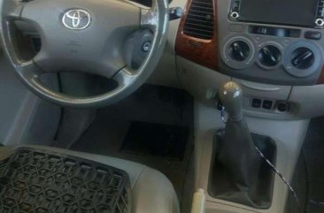 2007 Toyota Innova G M/T Gas 7-seater