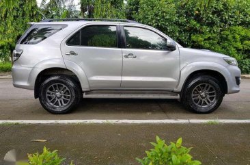 Toyota Fortuner 2015 Diesel Automatic Super Fresh