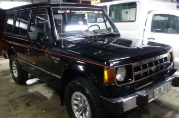 Selling Mitsubishi Montero US verson Automatic 4x4 1990